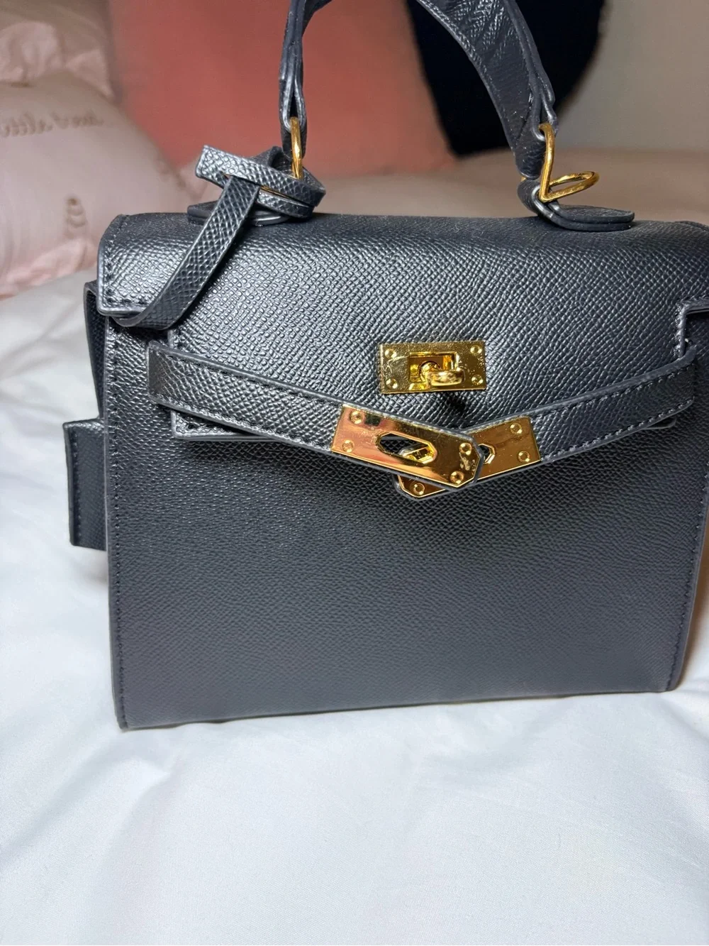 Black Purse
